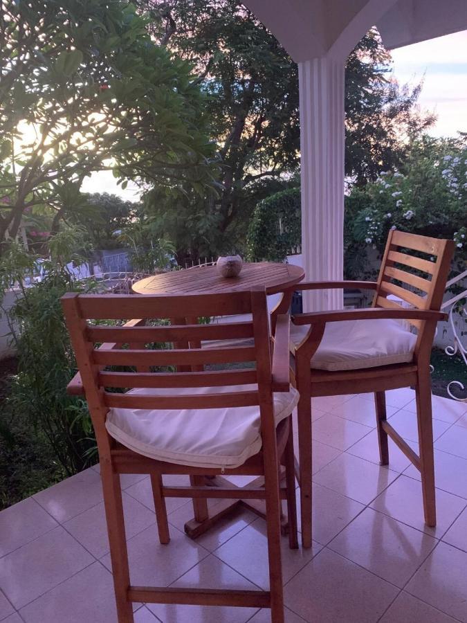 Le Caillou Blanc Bed & Breakfast Saint-Paul Екстериор снимка