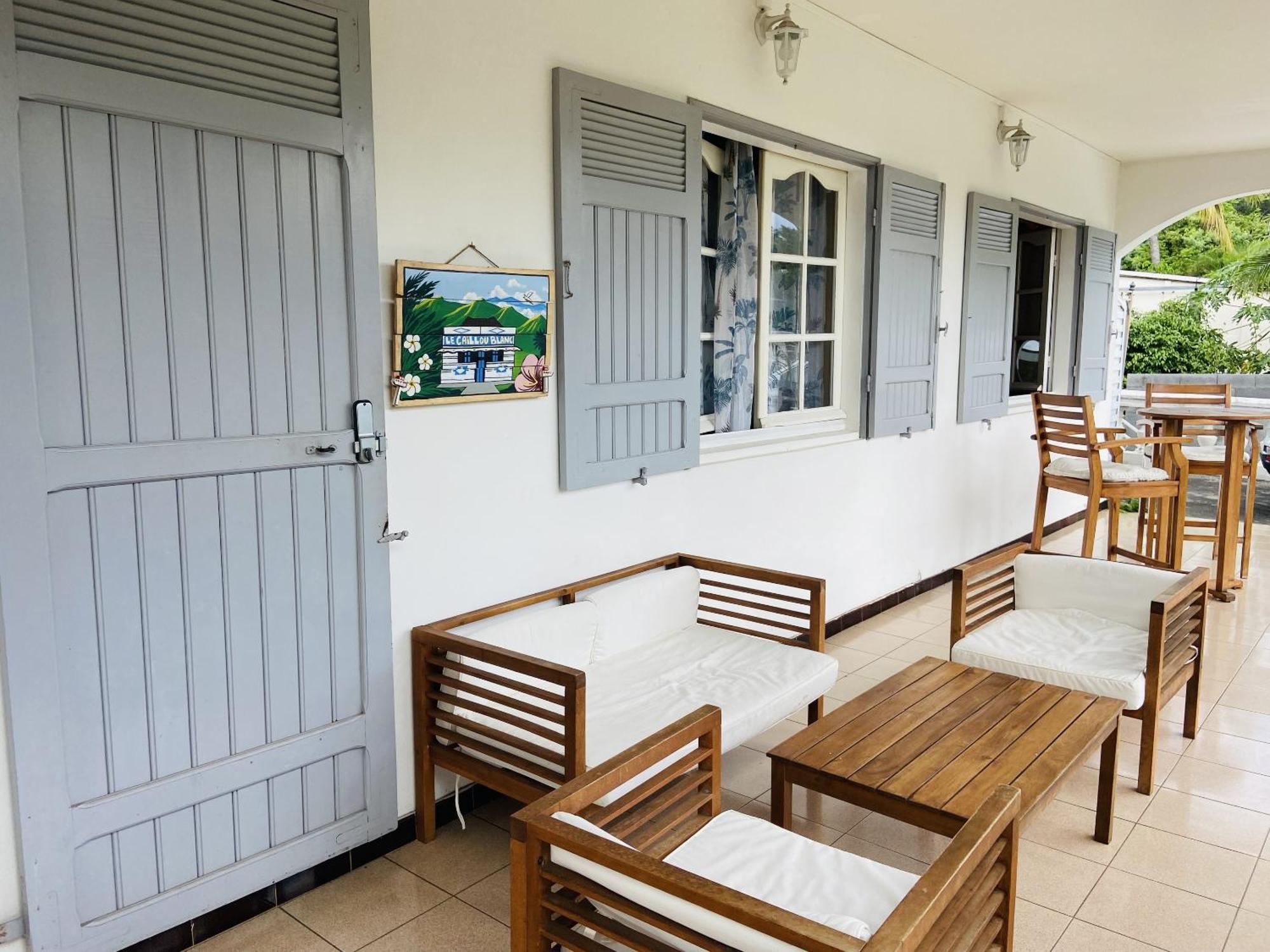 Le Caillou Blanc Bed & Breakfast Saint-Paul Екстериор снимка