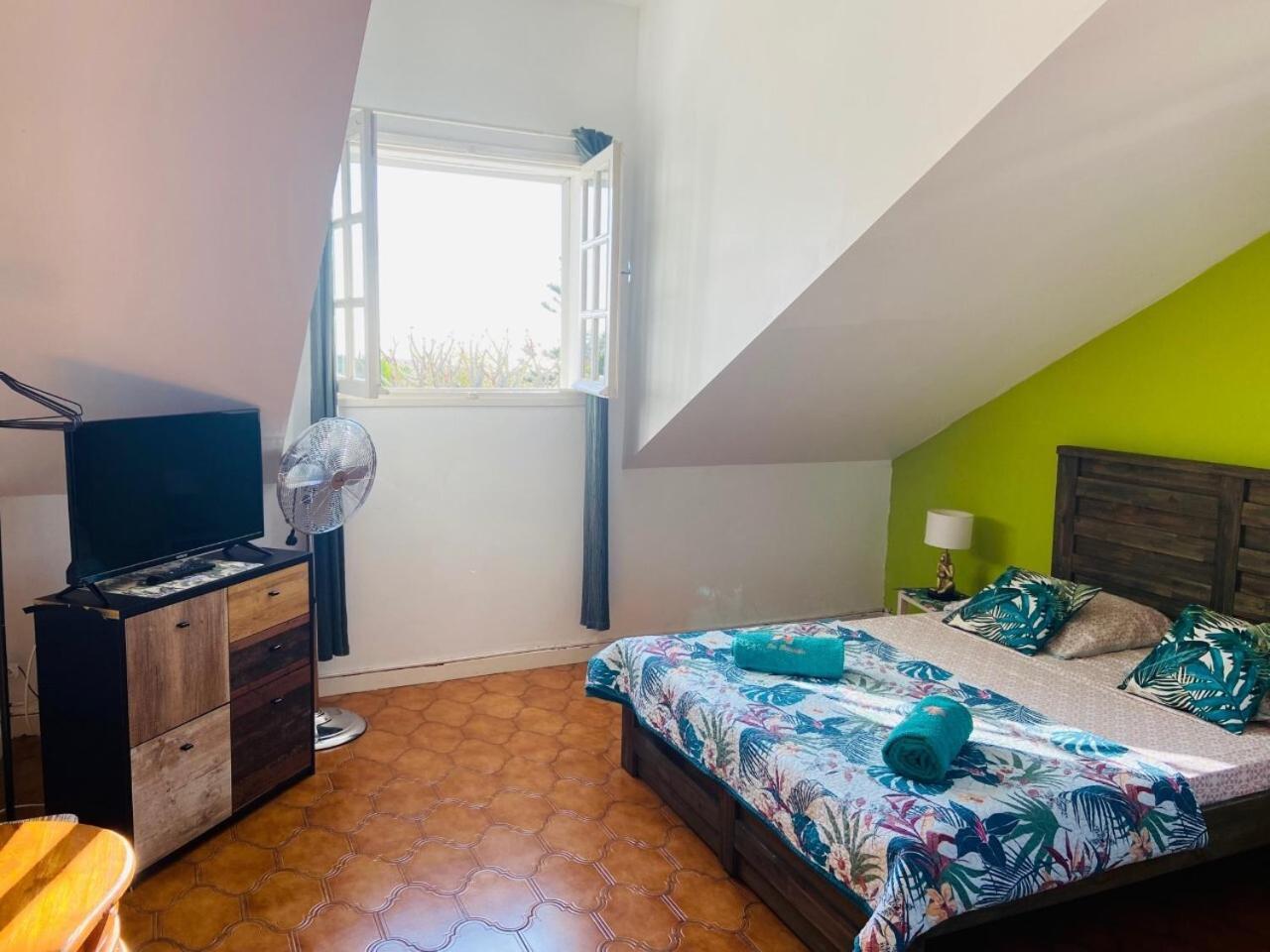 Le Caillou Blanc Bed & Breakfast Saint-Paul Стая снимка