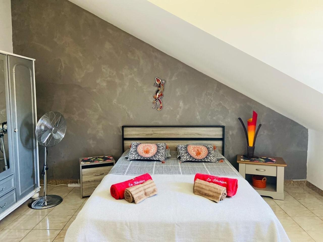 Le Caillou Blanc Bed & Breakfast Saint-Paul Стая снимка